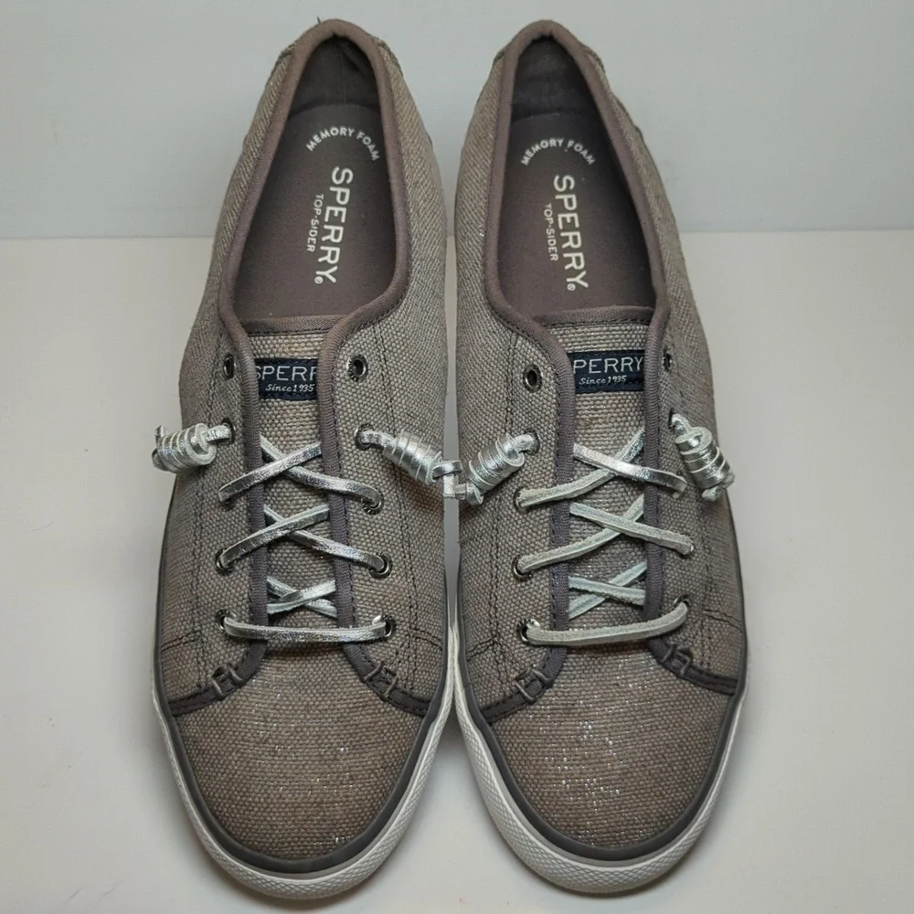 Sperry Top Sider Seacoast grey and silver metallic boat shoe woman's size 10
